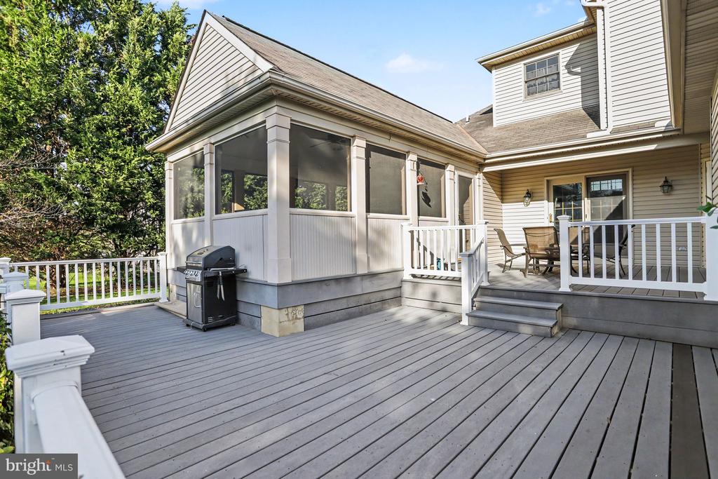 527 FLORIN AVENUE
