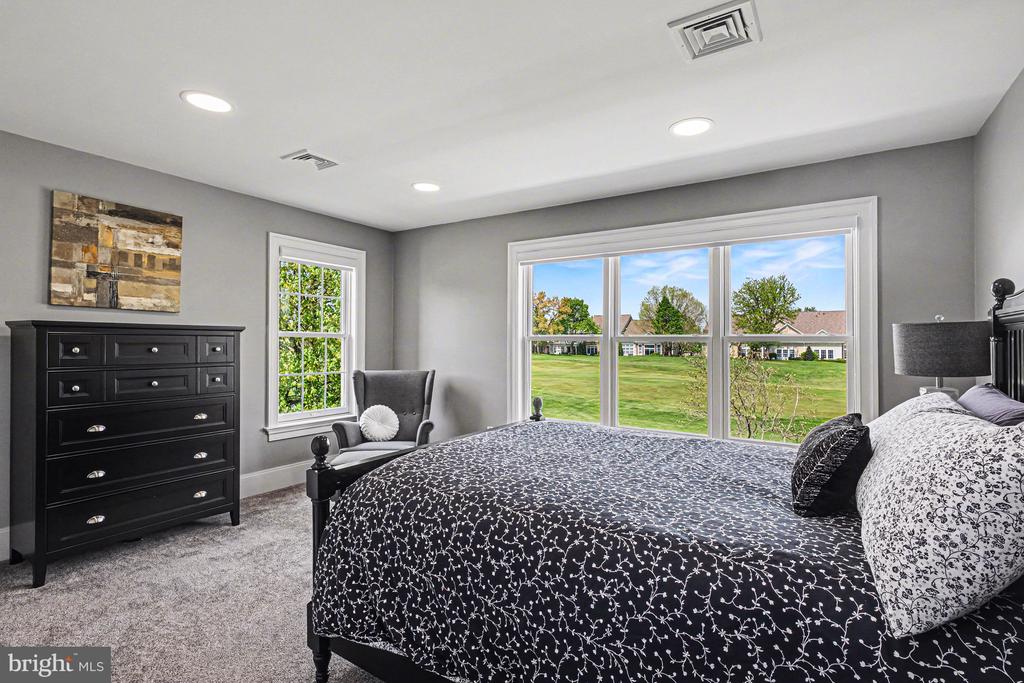 671 BENT CREEK DRIVE