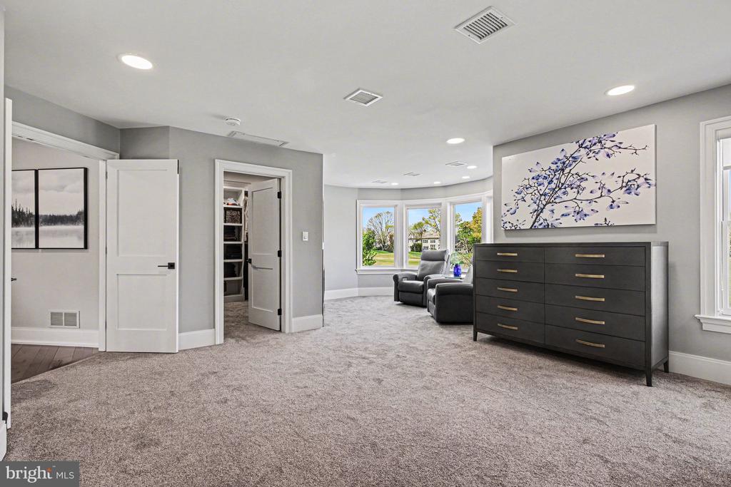 671 BENT CREEK DRIVE