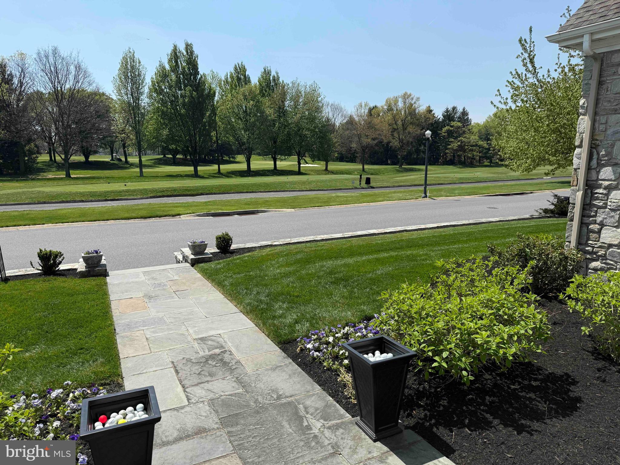 671 BENT CREEK DRIVE