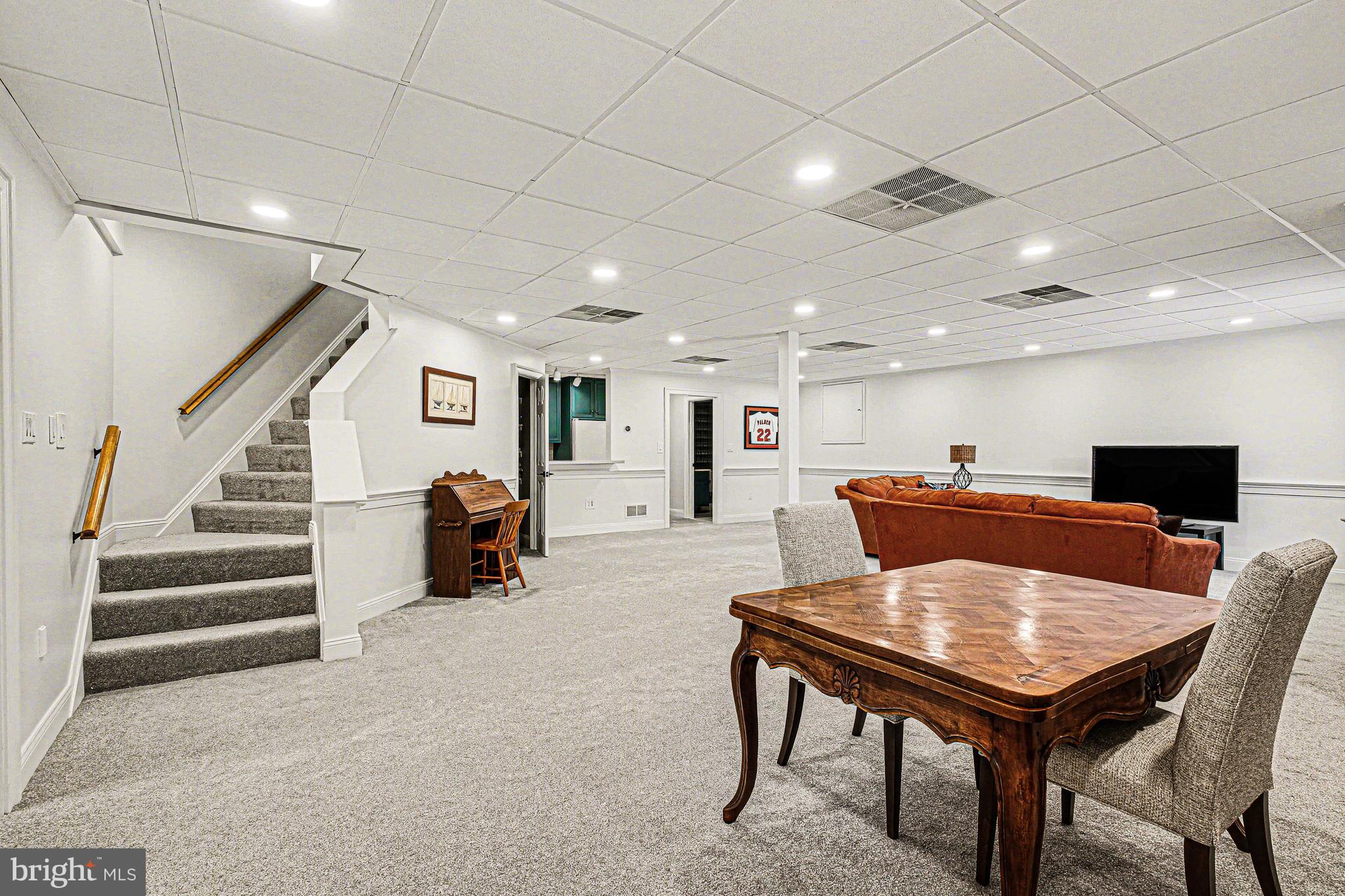 671 BENT CREEK DRIVE