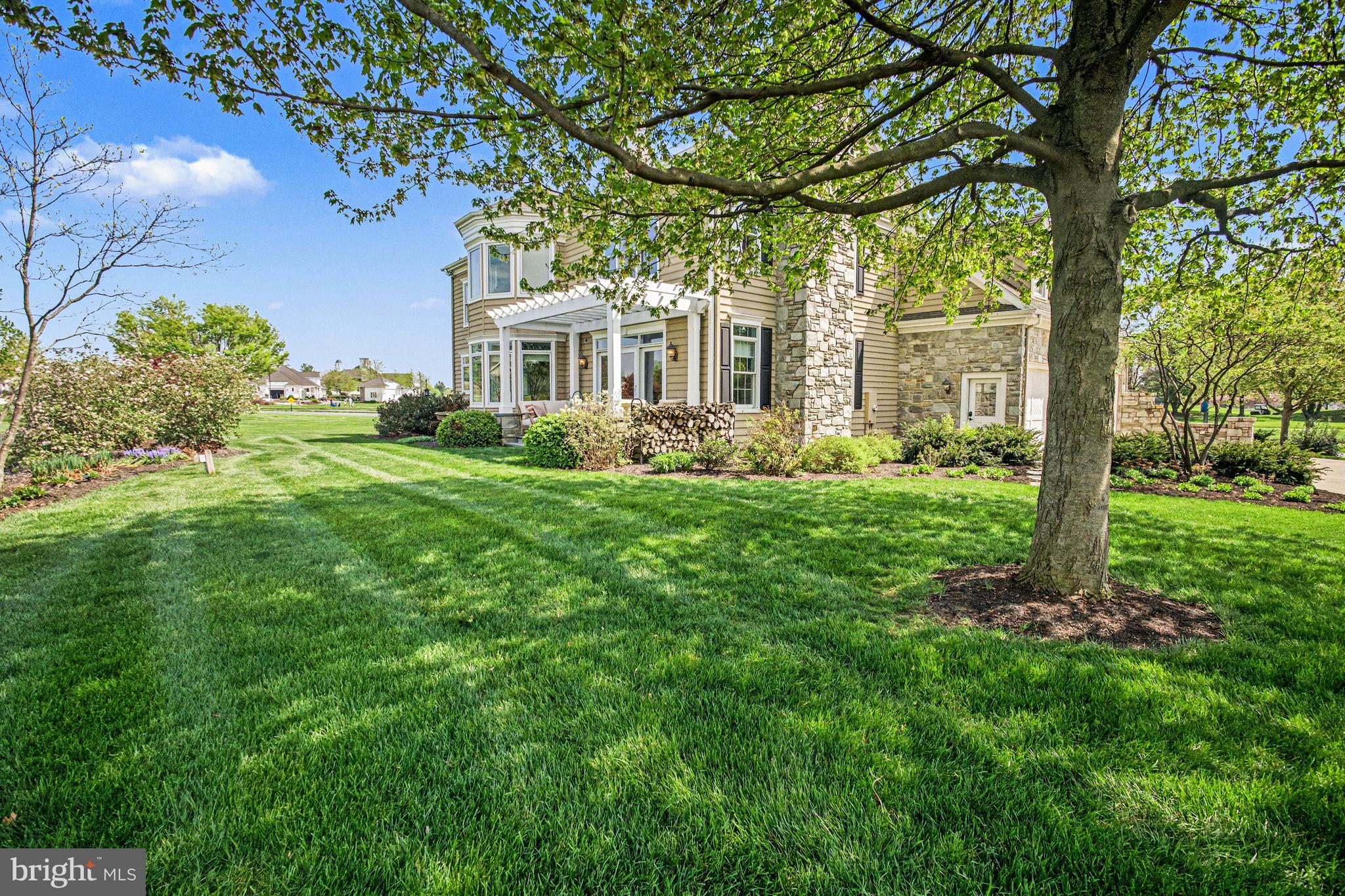 671 BENT CREEK DRIVE