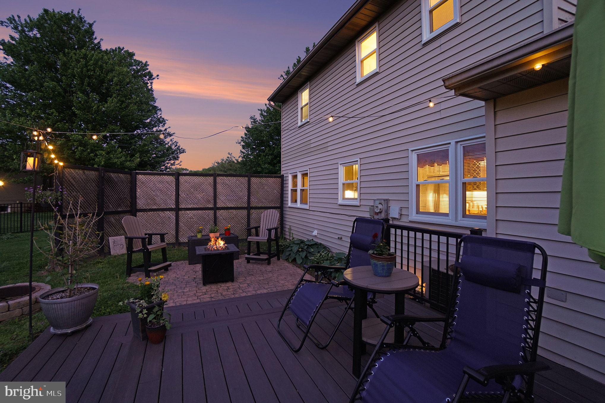 228 CLIFF LANE