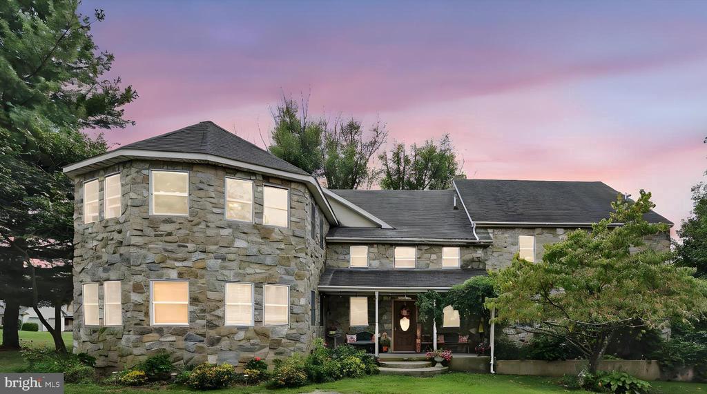 742 POWER ROAD