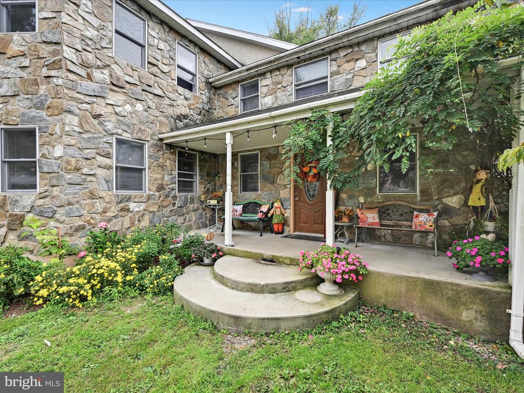 742 POWER ROAD