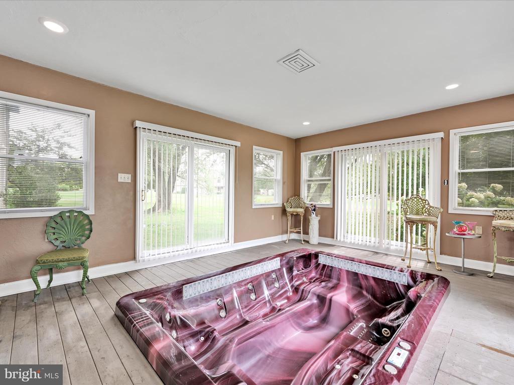 742 POWER ROAD