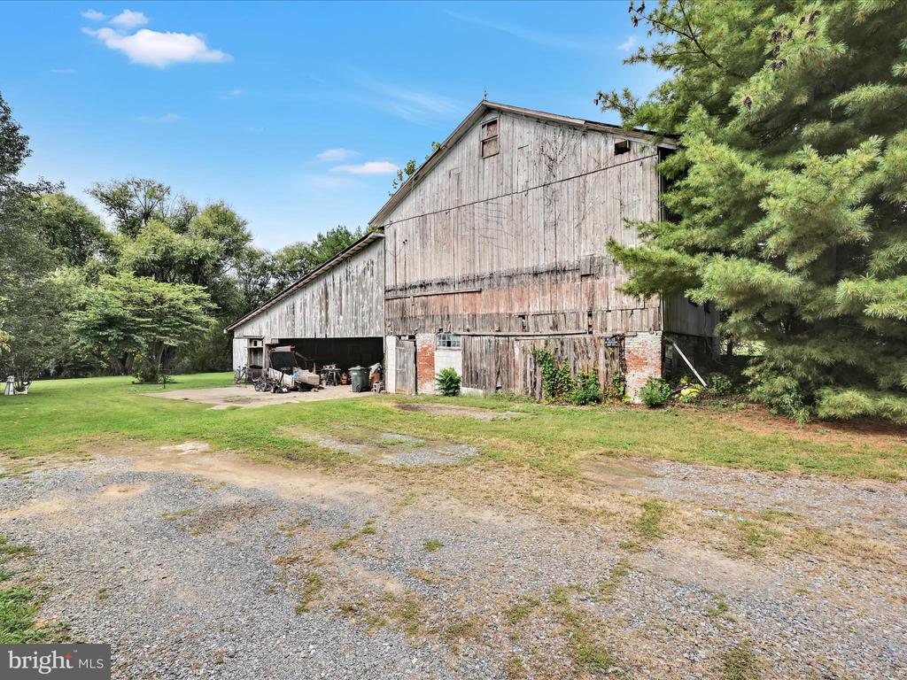 742 POWER ROAD