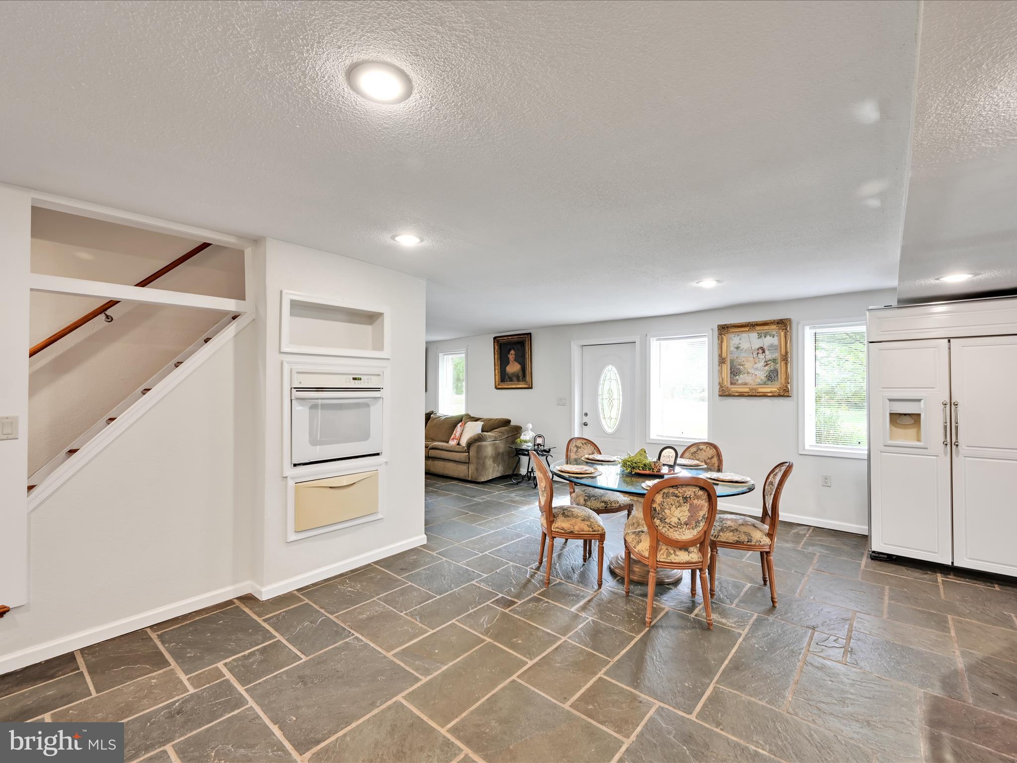742 POWER ROAD
