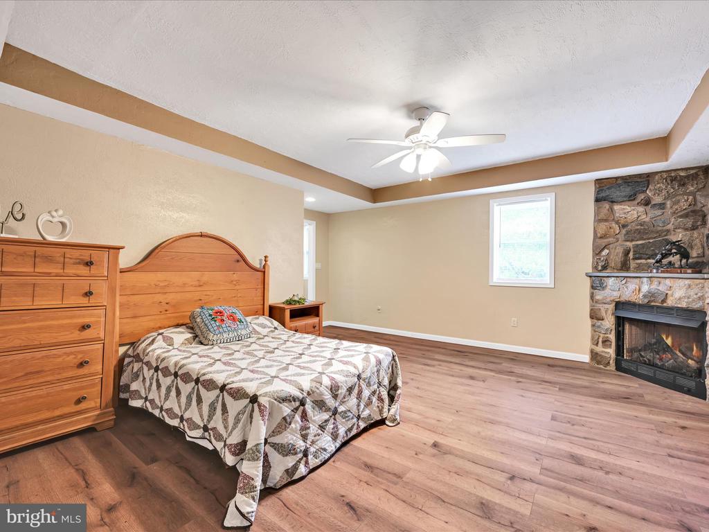 742 POWER ROAD
