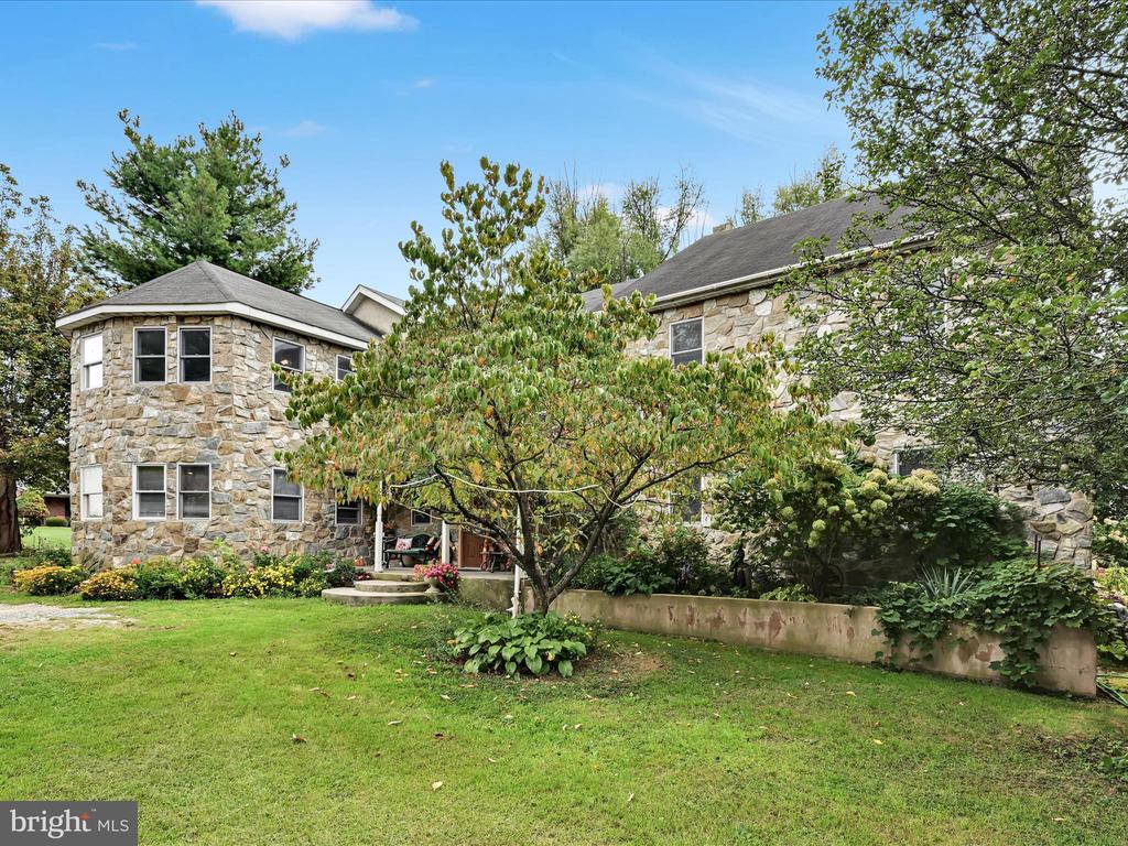 742 POWER ROAD