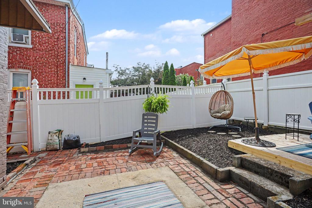 416 W FREDERICK STREET