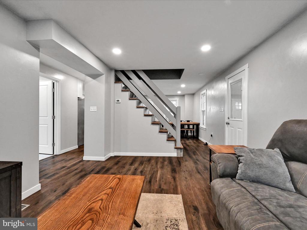 3304 GRANDVIEW ROAD