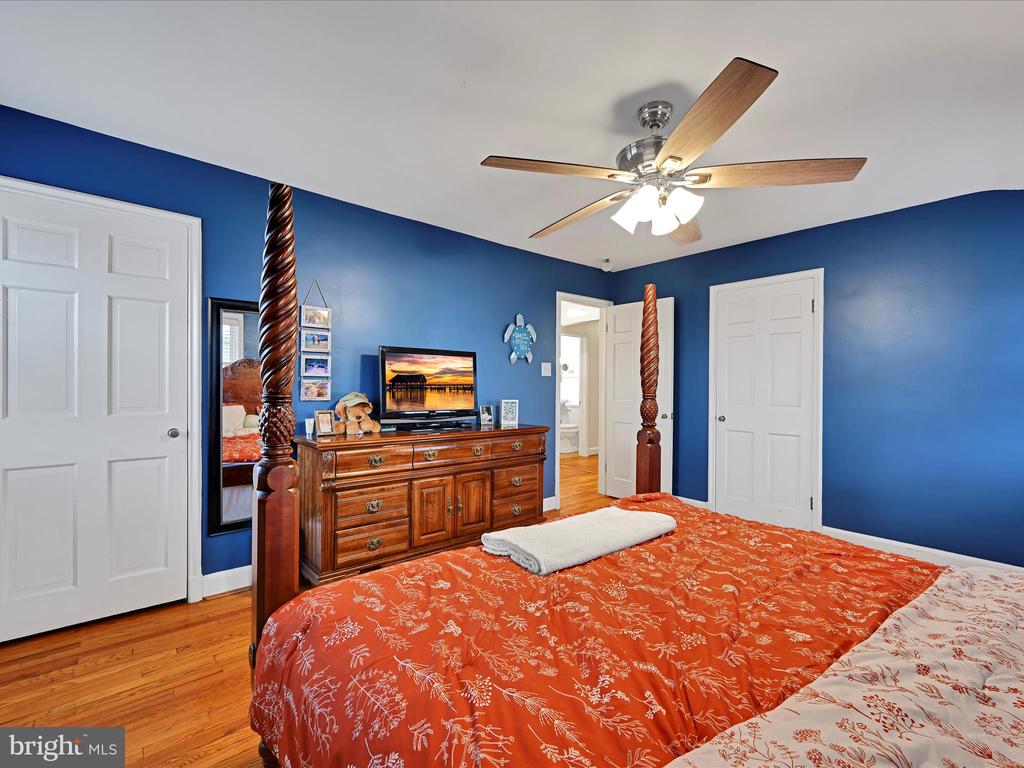 341 CRESTON ROAD