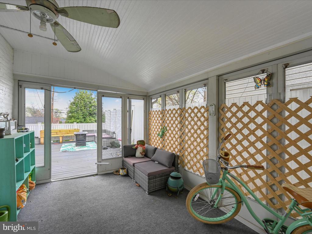 341 CRESTON ROAD