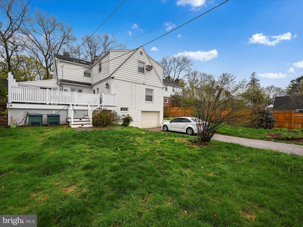 341 CRESTON ROAD