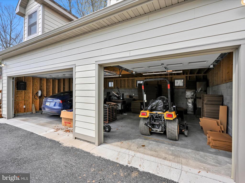31 BLUE SKY DRIVE