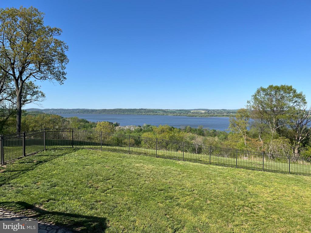 31 BLUE SKY DRIVE