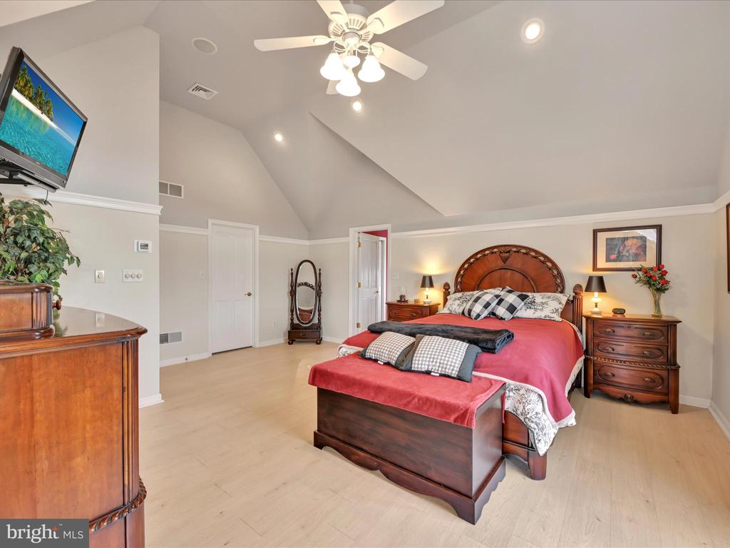 31 BLUE SKY DRIVE