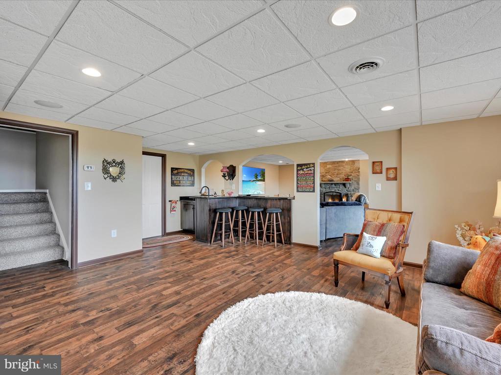 31 BLUE SKY DRIVE