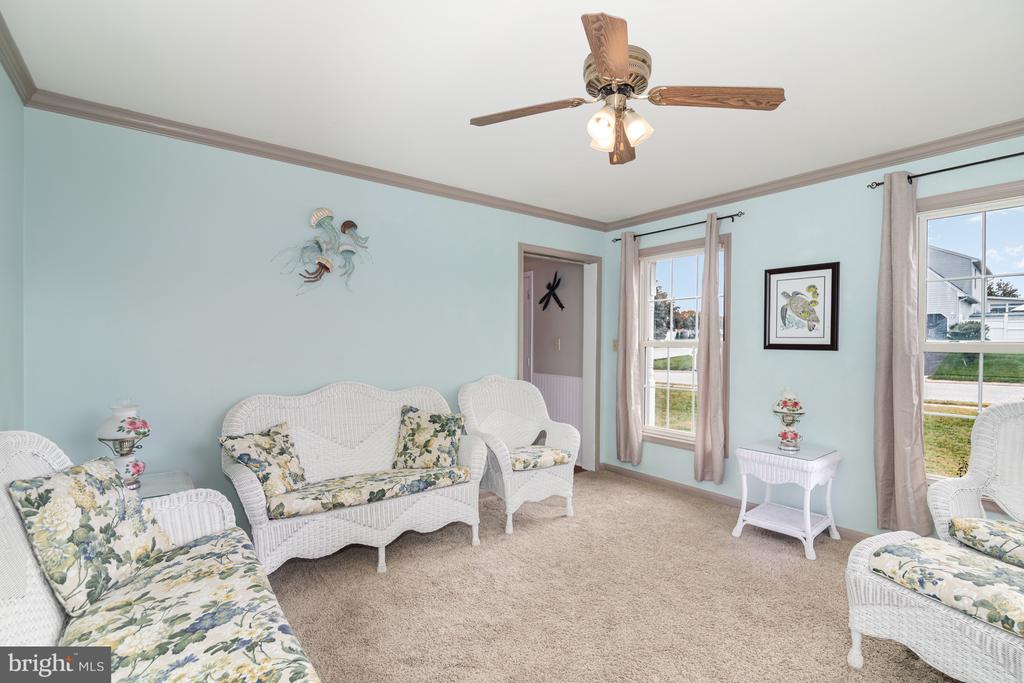2785 SPARROW DRIVE