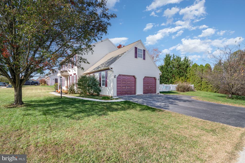 2785 SPARROW DRIVE