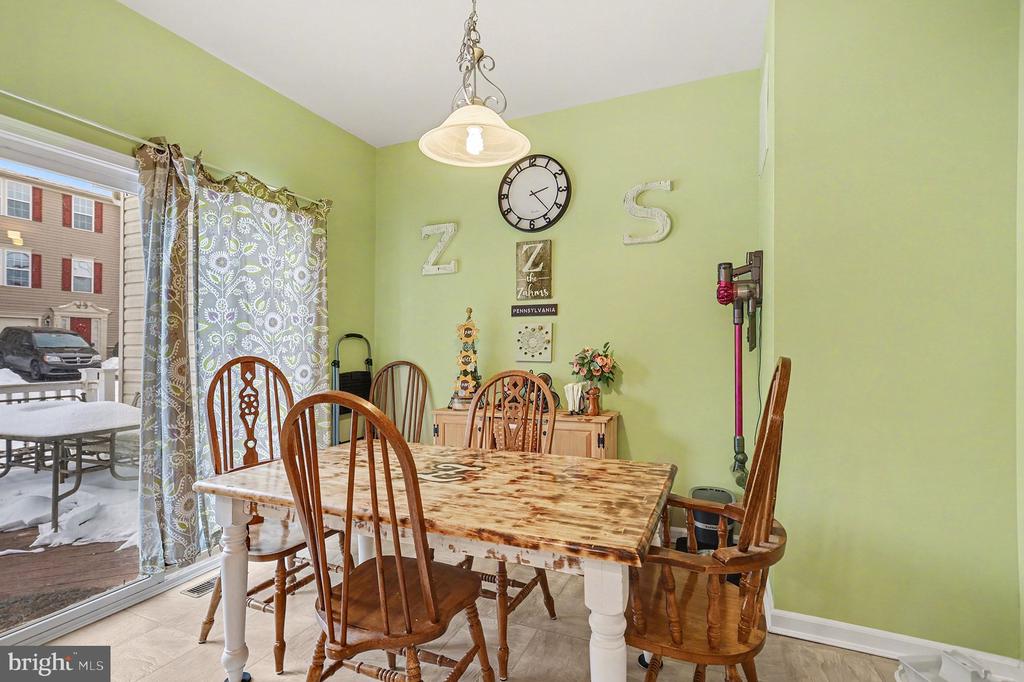 1161 BLUE BIRD LANE