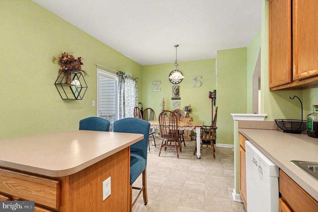 1161 BLUE BIRD LANE