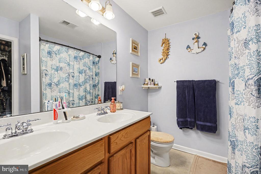 1161 BLUE BIRD LANE