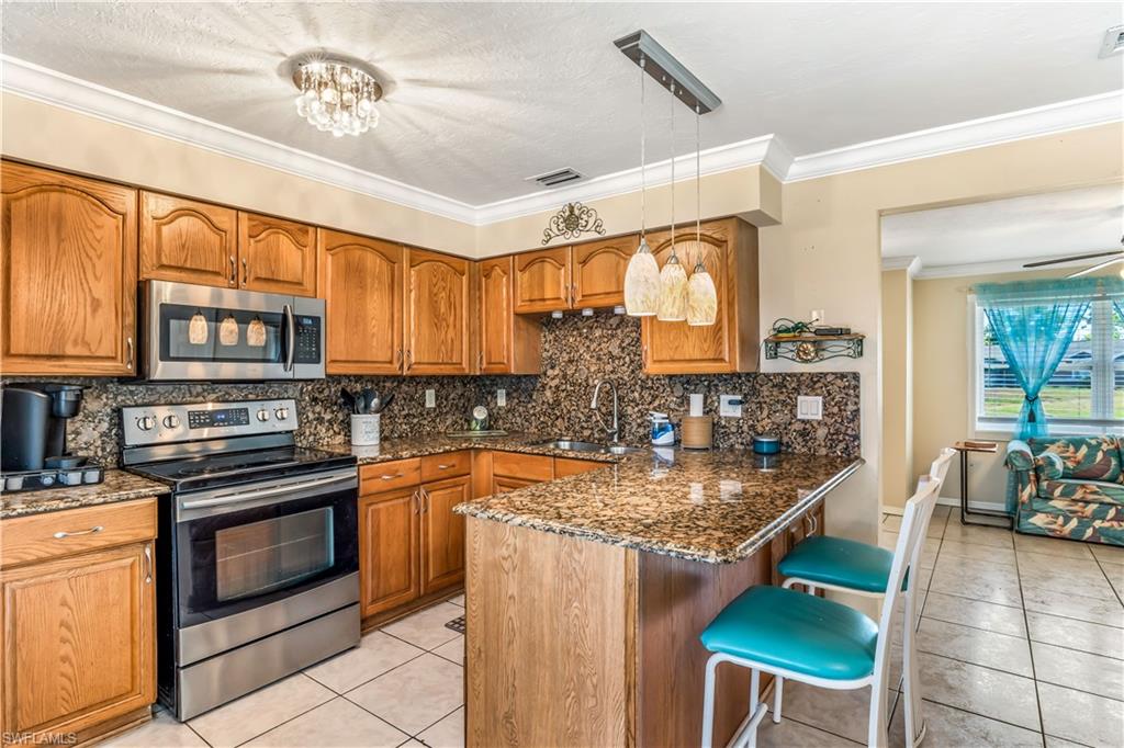 18634 Cedar DR E