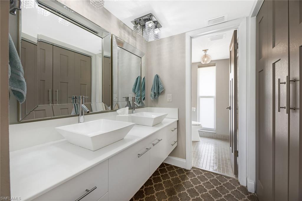 373 Palm DR Unit: 702