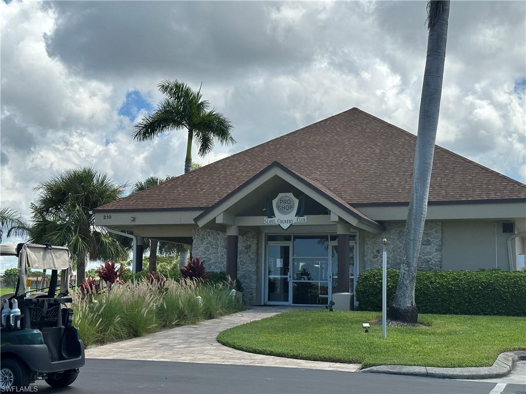 373 Palm DR Unit: 702