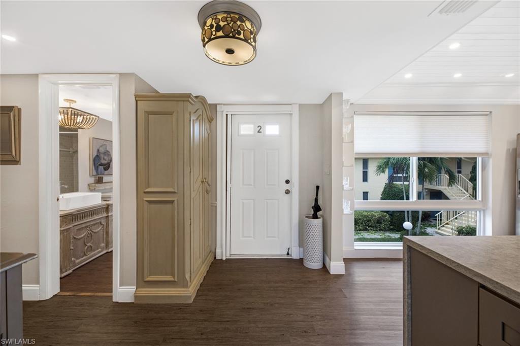 373 Palm DR Unit: 702