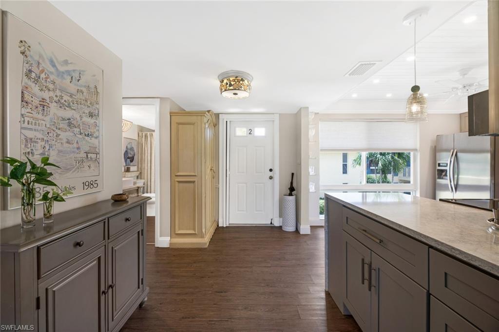 373 Palm DR Unit: 702