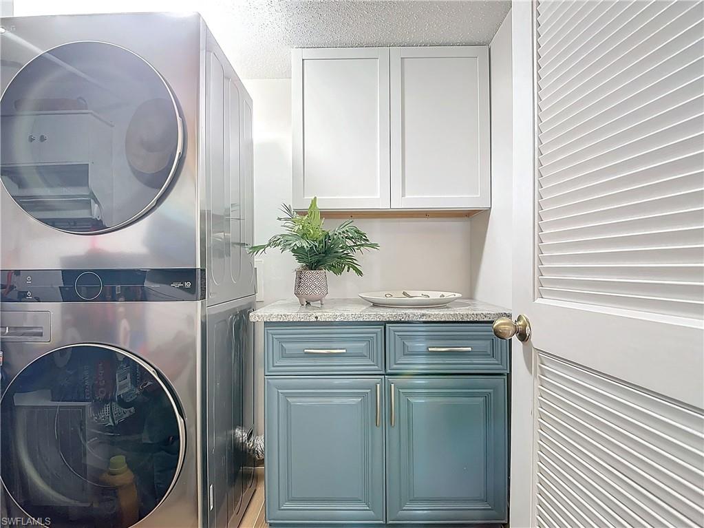 5716 Deauville CIR # 104 Unit: I-104