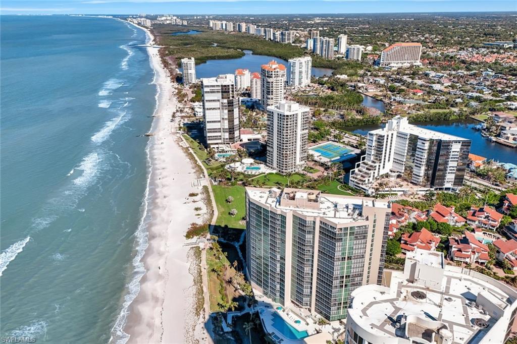 4651 Gulf Shore BLVD N # 806