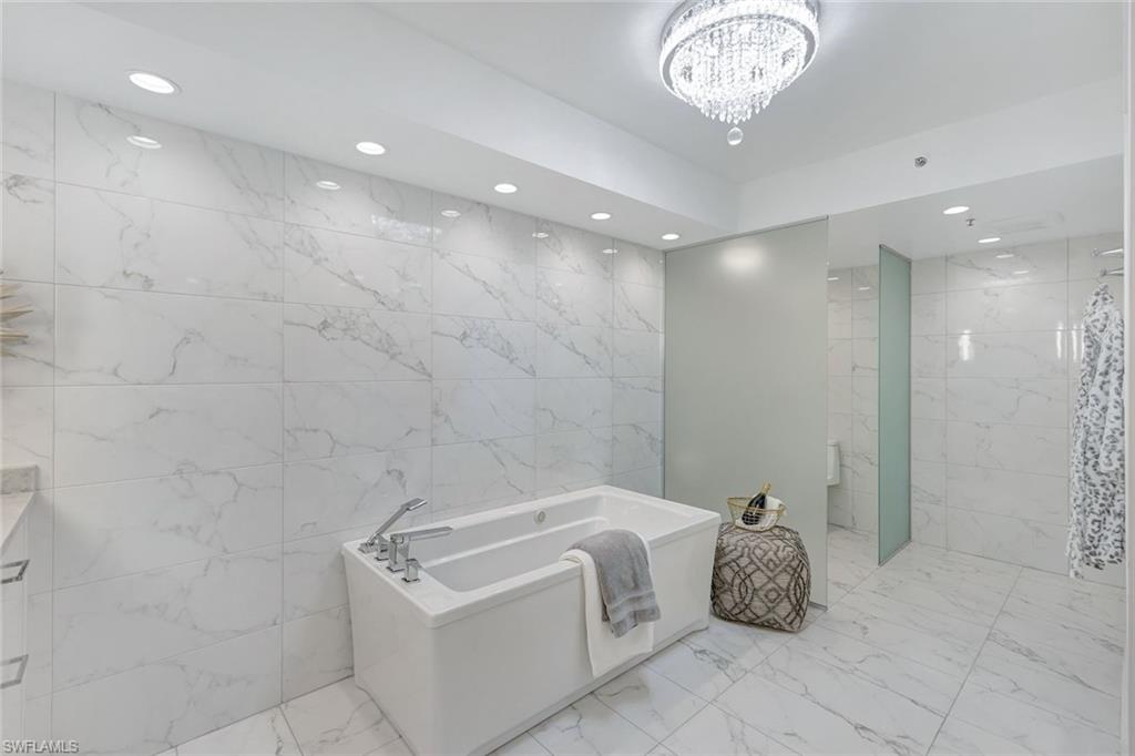 4651 Gulf Shore BLVD N # 806