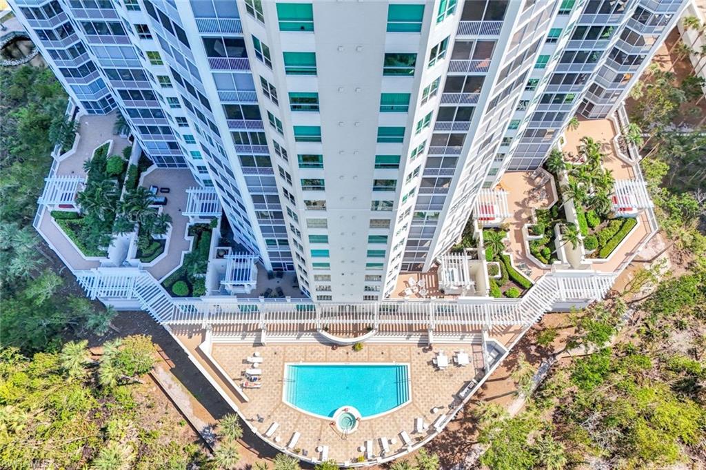 285 Grande WAY # 402