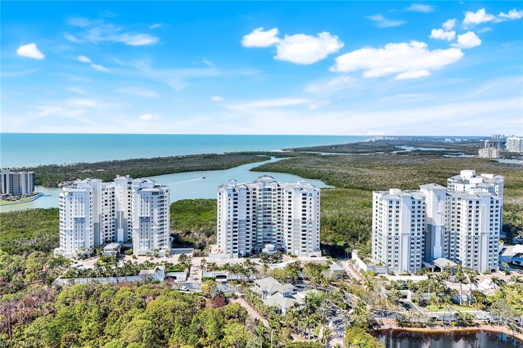 285 Grande WAY # 402