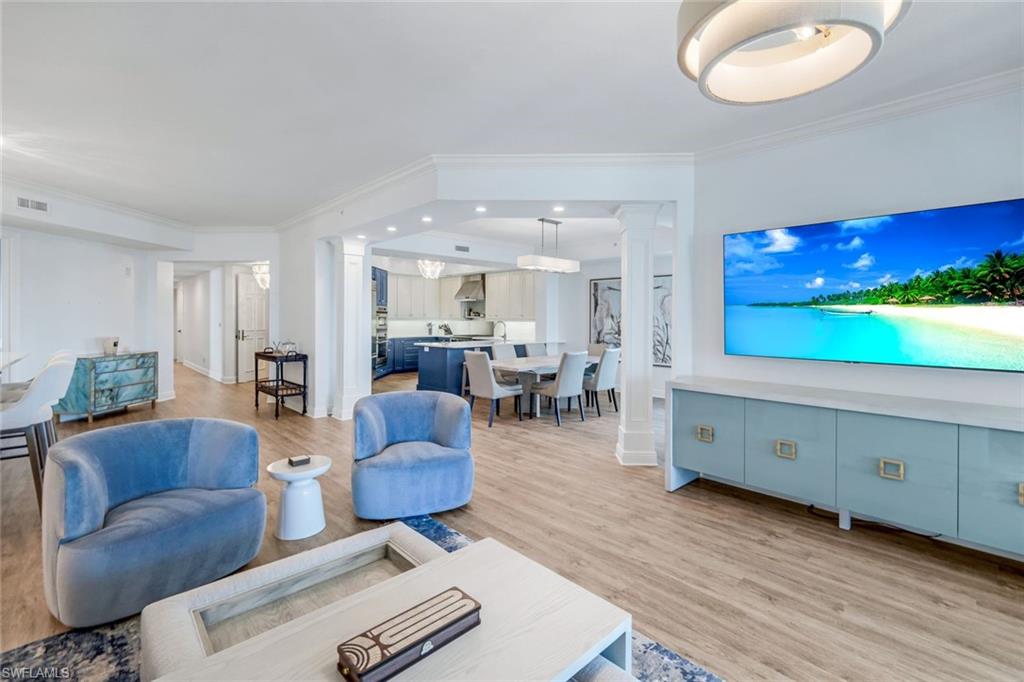 285 Grande WAY # 402