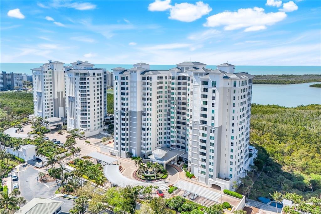 285 Grande WAY # 402