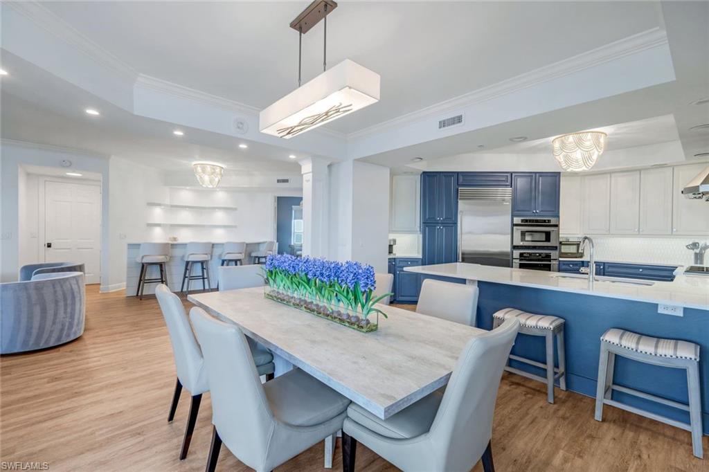 285 Grande WAY # 402