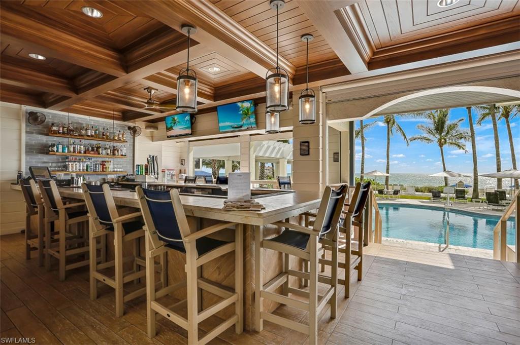 285 Grande WAY # 402