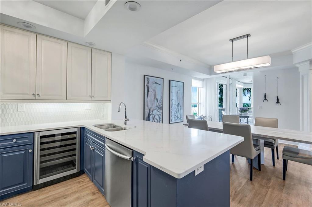 285 Grande WAY # 402