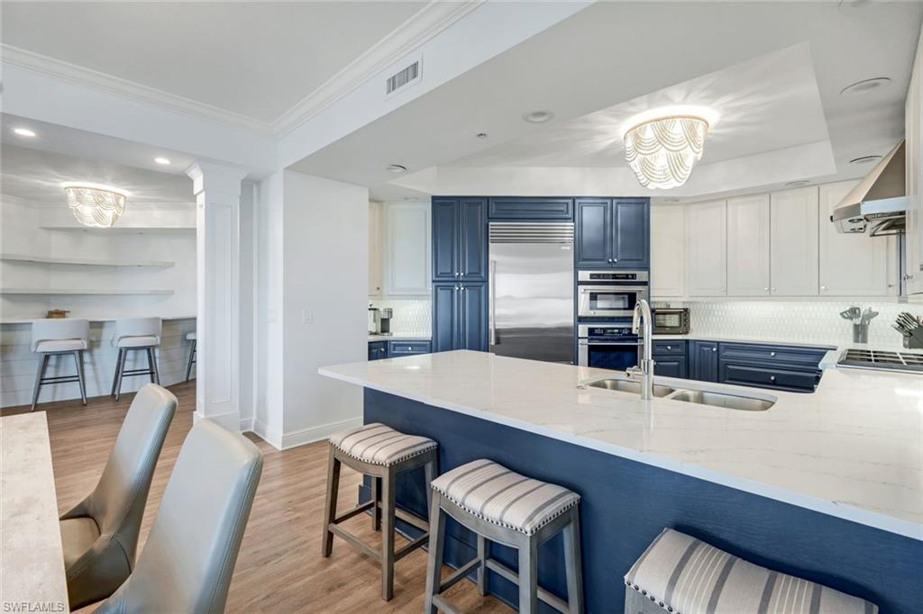 285 Grande WAY # 402
