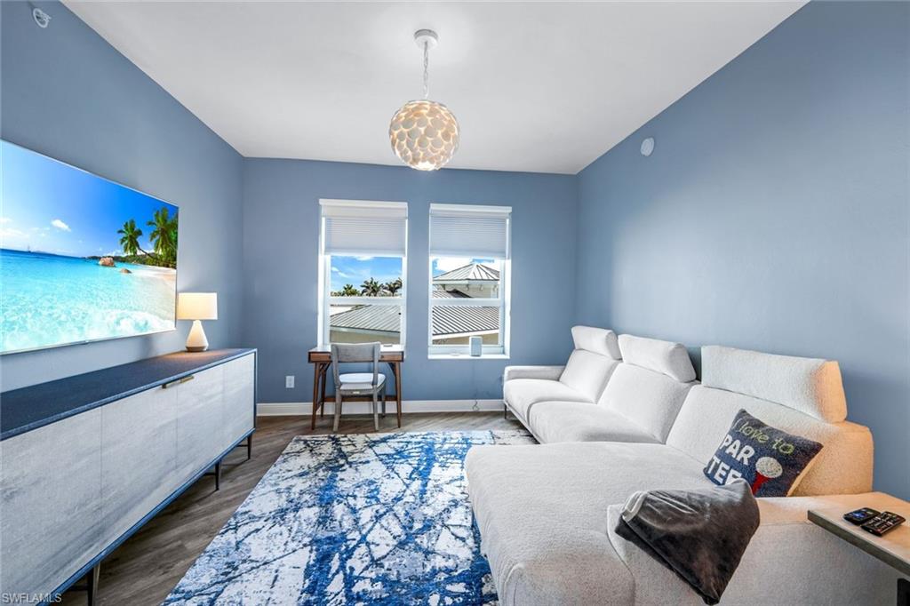 285 Grande WAY # 402