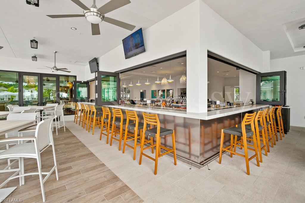 285 Grande WAY # 402