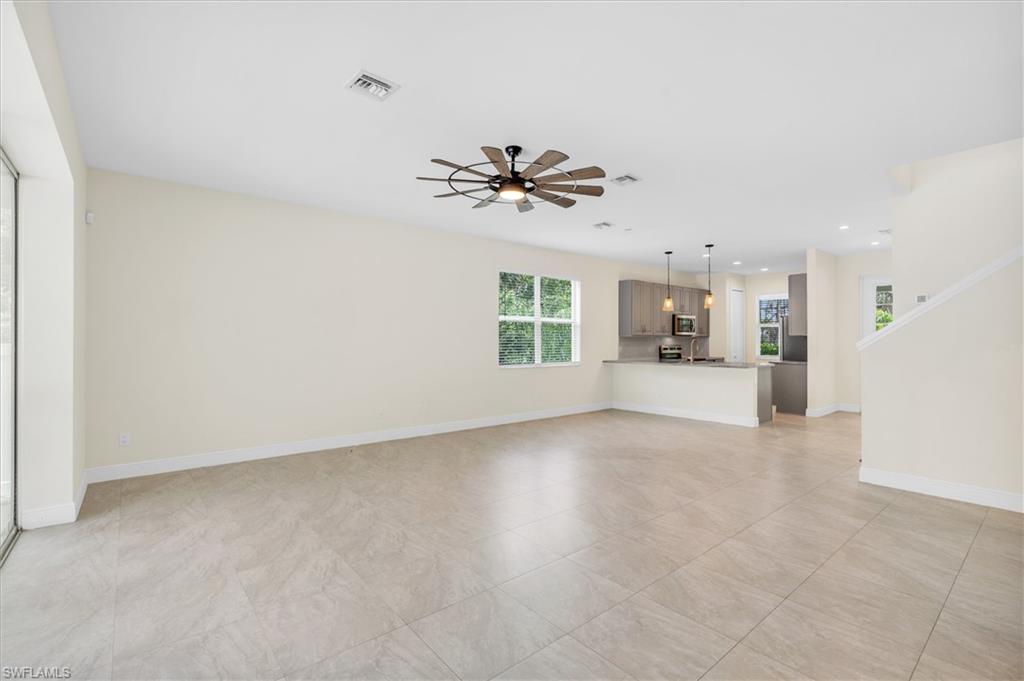 2955 Pine Tree DR