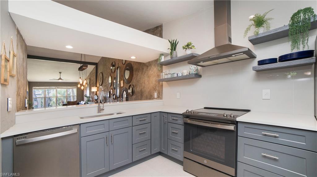 4180 Looking Glass LN # 4102