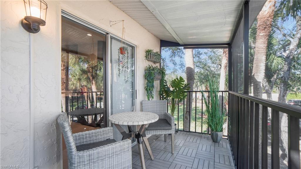 4180 Looking Glass LN # 4102