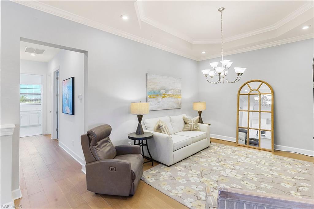 9633 Montelanico LOOP # 203